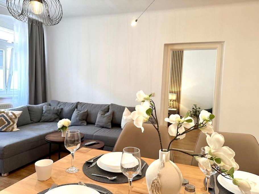 Modern Eingerichtete Wohnung Im Stadtzentrum Zittau Kostenloser Parkplatz Esterno foto